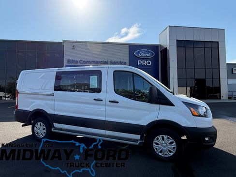 Used 2024 Ford Transit 250 Low Roof w/ Exterior Upgrade Package RWD image 1