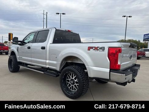 Used 2017 Ford F250 XLT w/ XLT Value Package AWD/4WD image 15