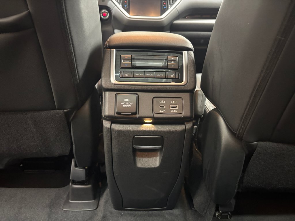 Used 2024 Subaru Ascent Touring AWD/4WD image 33