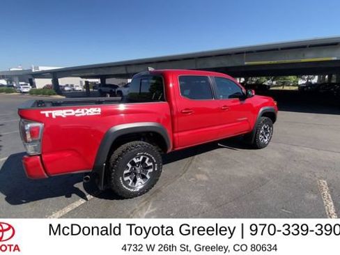 Used 2023 Toyota Tacoma TRD Off-Road w/ Advanced Technology Package AWD/4WD image 7