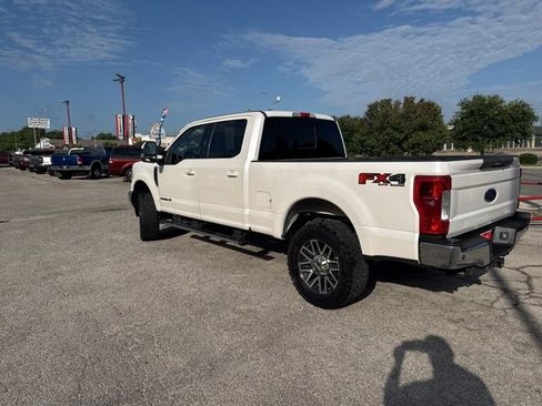 Used 2017 Ford F250 Lariat w/ Lariat Ultimate Package image 23