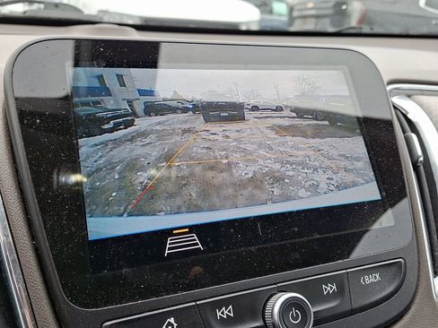 Used 2019 Chevrolet Malibu LT image 23