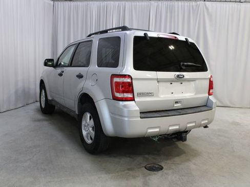 Used 2010 Ford Escape XLS AWD/4WD image 21