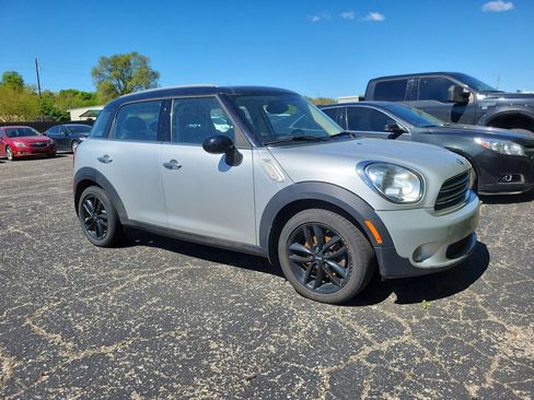 Used 2015 MINI Cooper Countryman FWD image 2