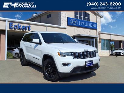 Used 2019 Jeep Grand Cherokee Laredo w/ 18" Wheel & 8.4" Radio Group