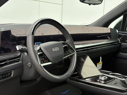 New 2026 Cadillac Escalade IQL Luxury AWD/4WD image 18