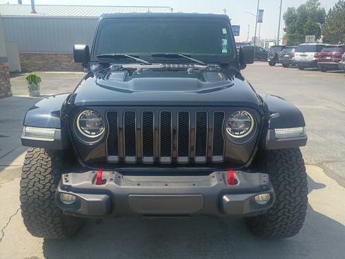 Used 2022 Jeep Wrangler Unlimited Rubicon w/ Xtreme Recon 35" Tire Package AWD/4WD image 3