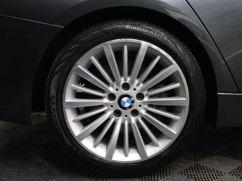Used 2013 BMW 335i xDrive Sedan image 5