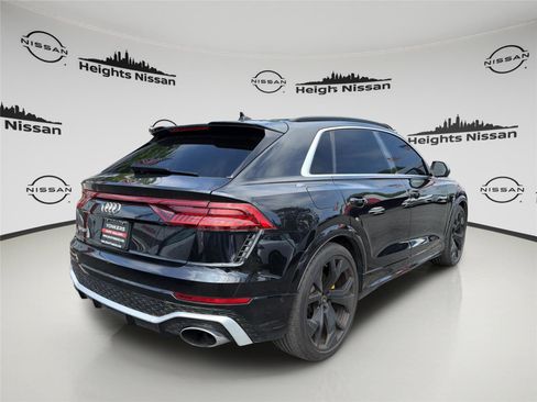 Used 2021 Audi RS Q8 w/ Luxury Package AWD/4WD image 5