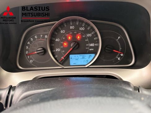 Used 2015 Toyota RAV4 LE AWD/4WD image 22