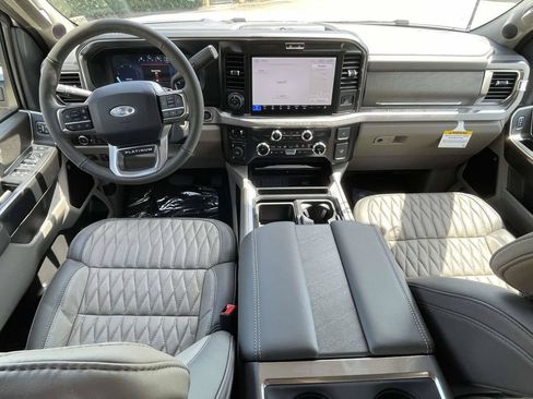 New 2026 Ford F250 Platinum w/ Platinum Plus Package AWD/4WD image 11