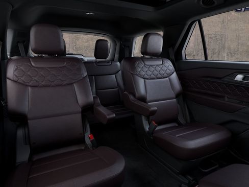 New 2027 Ford Explorer Platinum AWD/4WD image 11