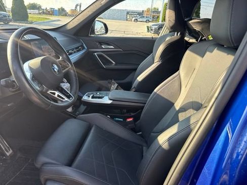 Used 2023 BMW X1 xDrive28i w/ M Sport Package AWD/4WD image 11