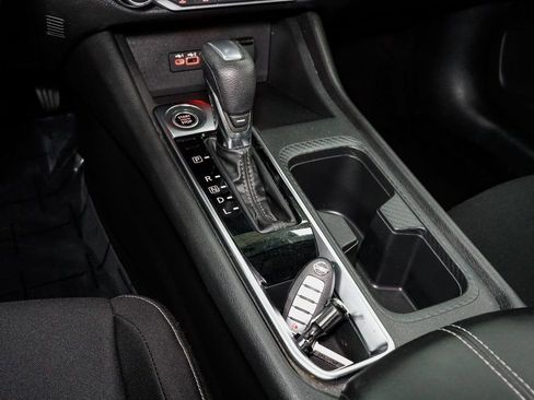 Used 2020 Nissan Sentra SV w/ Electronics Package image 18