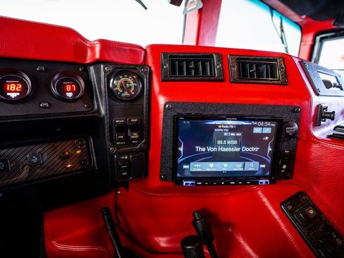 Used 2002 HUMMER H1 4-Door Wagon image 38