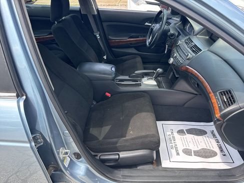 Used 2012 Honda Accord EX image 8