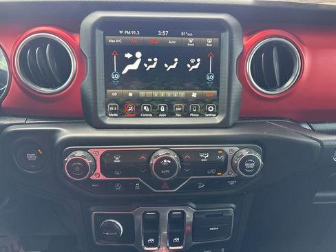 Used 2021 Jeep Wrangler Rubicon image 30