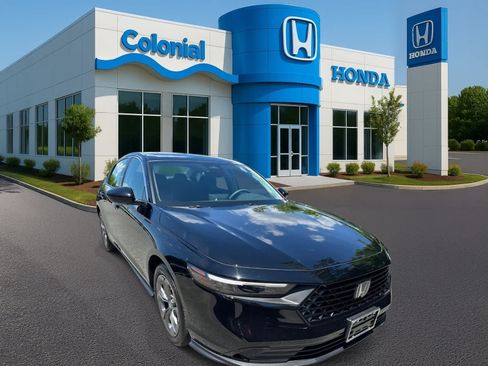 Used 2024 Honda Accord EX image 9