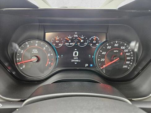 Used 2017 Chevrolet Camaro SS image 11