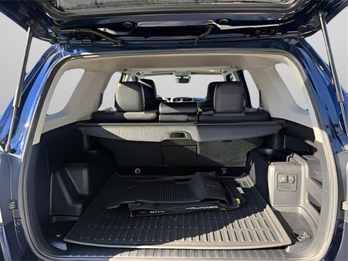 Used 2018 Toyota 4Runner SR5 Premium image 7