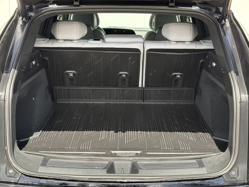 Certified 2024 Cadillac Lyriq Luxury w/ LPO, Floor Liner Package AWD/4WD image 9