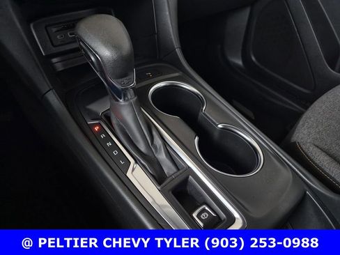 Used 2024 Chevrolet Equinox LT FWD image 22