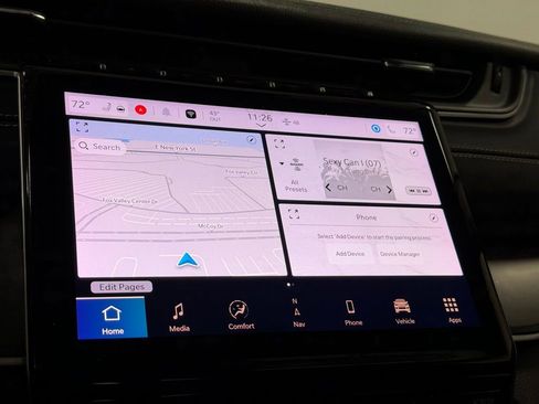 Used 2023 Jeep Grand Cherokee Limited image 17