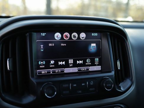 Used 2016 Chevrolet Colorado Z71 image 13