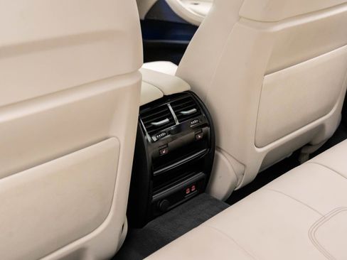 Used 2023 BMW 540i xDrive w/ M Sport Package image 16