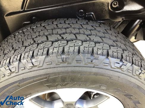 Used 2022 Jeep Wrangler Unlimited Sahara image 46