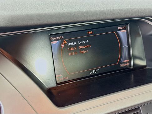 Used 2009 Audi A4 2.0T Premium Plus AWD/4WD image 13