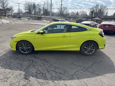 Used 2019 Honda Civic EX image 4