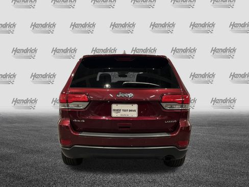 Used 2020 Jeep Grand Cherokee Laredo image 9