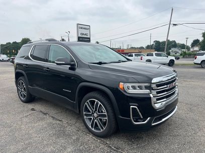 Used 2022 GMC Acadia SLT w/ Preferred Package