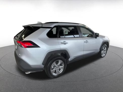 Used 2025 Toyota RAV4 LE image 15