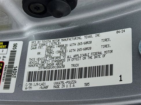 Used 2024 Toyota Tundra Platinum image 34