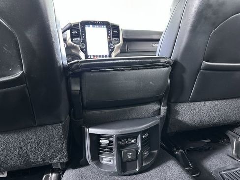 Used 2024 RAM 2500 Laramie AWD/4WD image 22