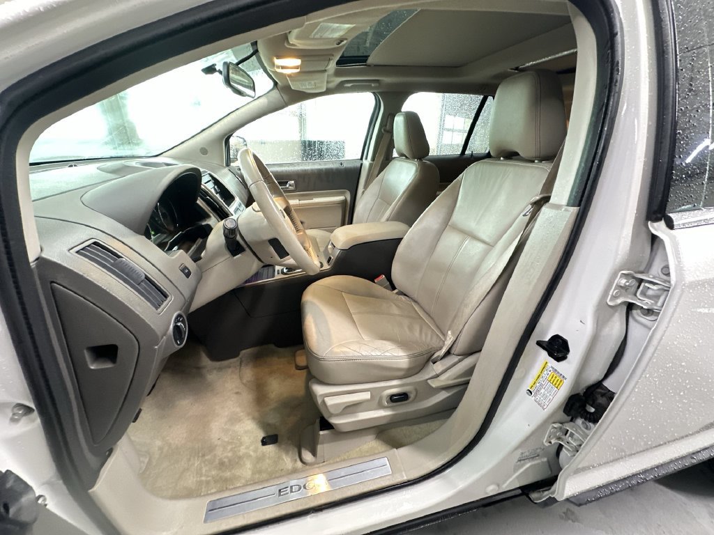 Used 2009 Ford Edge Limited FWD image 20