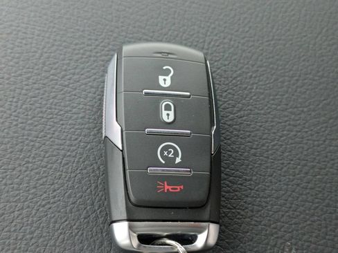 New 2026 RAM 2500 Big Horn AWD/4WD image 31