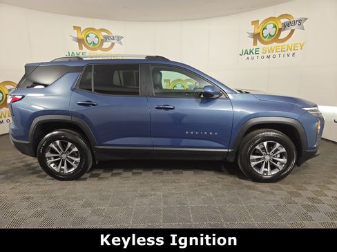 Certified 2025 Chevrolet Equinox LT w/ Convenience Package II image 10