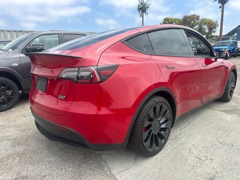 Used 2022 Tesla Model Y Performance AWD/4WD image 5