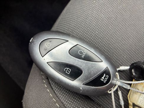 Used 2025 Hyundai Kona SEL image 21