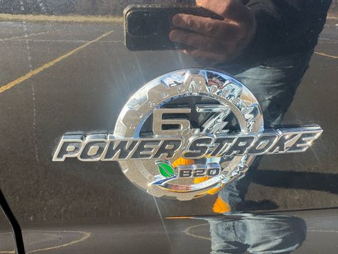 Used 2015 Ford F350 Lariat w/ Lariat Ultimate Package image 15