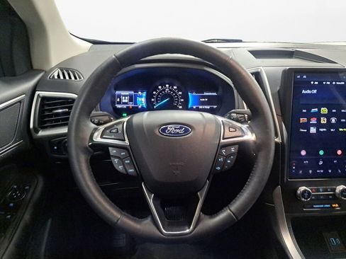 Used 2024 Ford Edge SEL w/ Convenience Package image 12