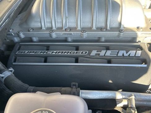 Used 2021 Dodge Challenger SRT Hellcat image 25