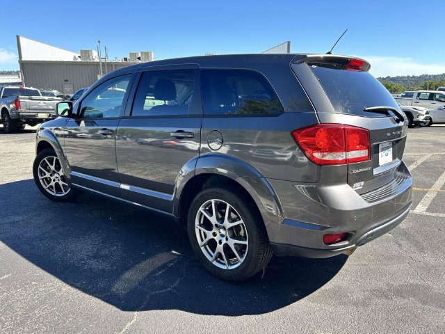 Used 2015 Dodge Journey R/T w/ Flexible Seating Group FWD image 8