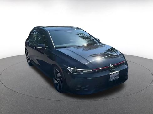Used 2026 Volkswagen Golf S FWD image 3