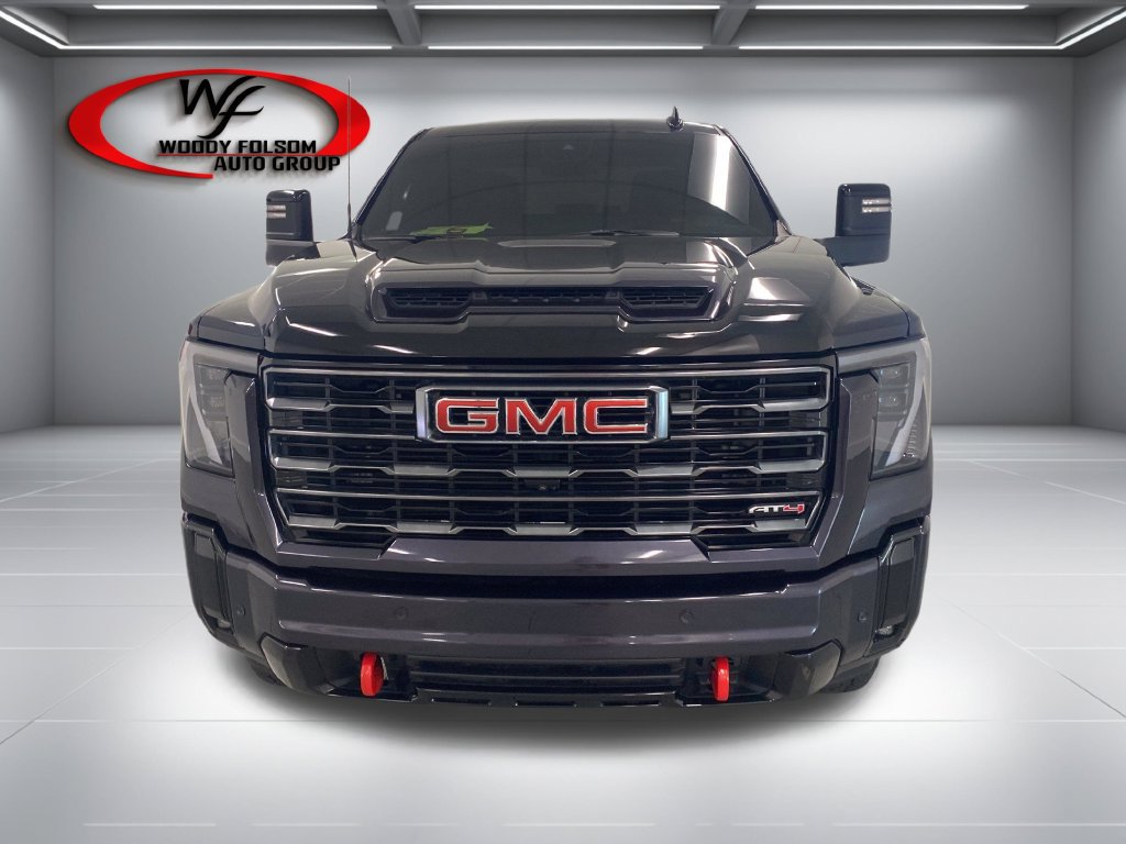 Used 2026 GMC Sierra 2500 AT4 AWD/4WD image 3