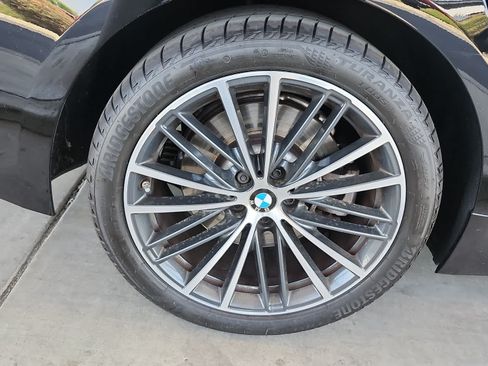 Used 2022 BMW 540i w/ Convenience Package RWD image 9