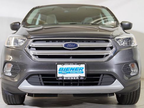 Used 2019 Ford Escape SE image 24